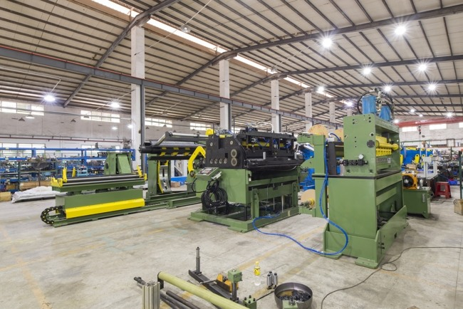 Die Anwendung von Power Press Auto Feeder in der Autoteileindustrie